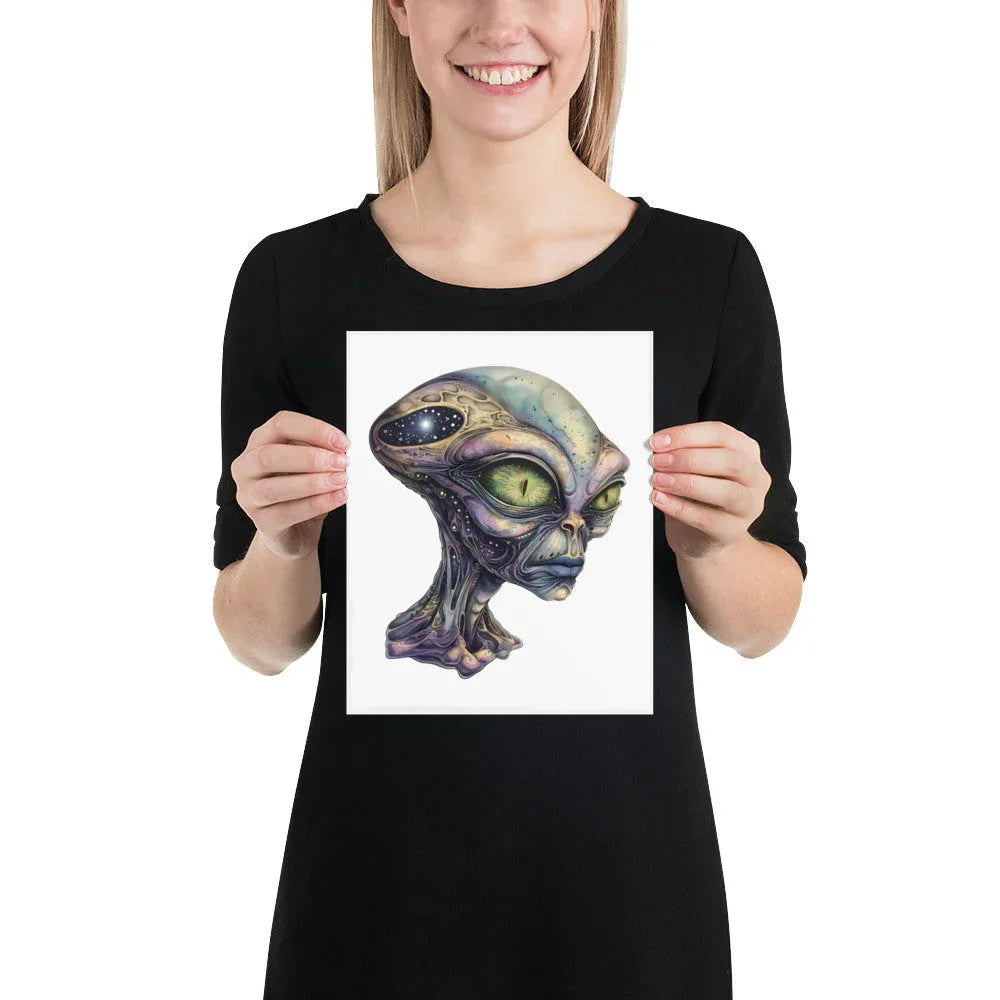 Alien Queen Wall Poster – High-Quality Alien Artwork