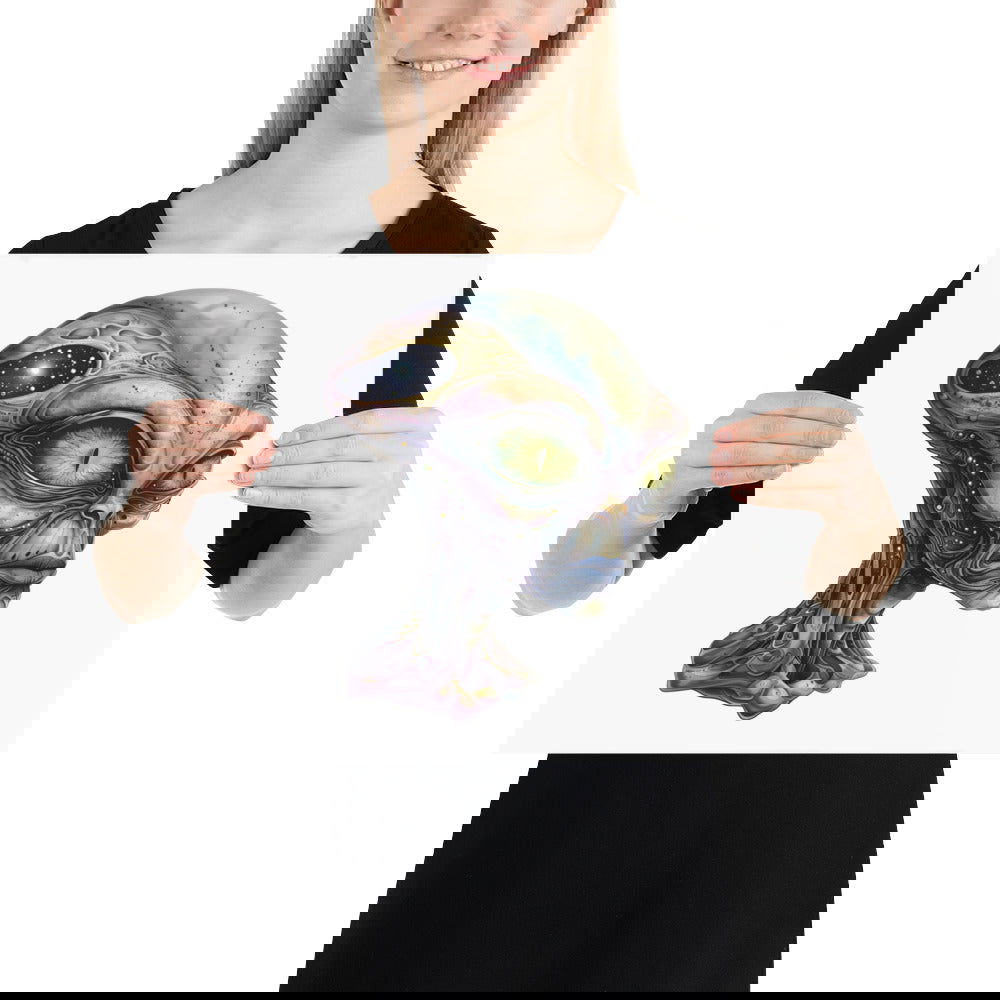 Extraterrestrial Alien Queen Poster – Matte Finish