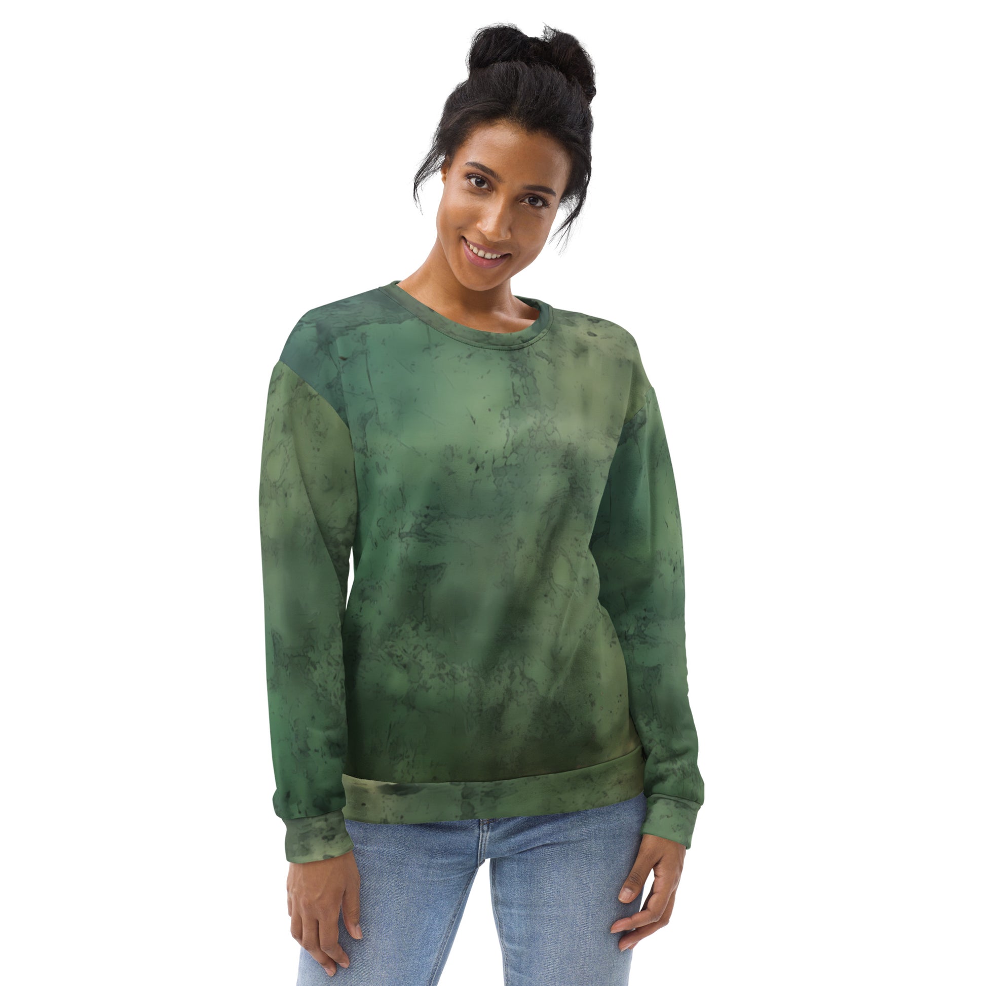 Earth-Embracing Unisex Sweater: Green Comfort for Men and Women