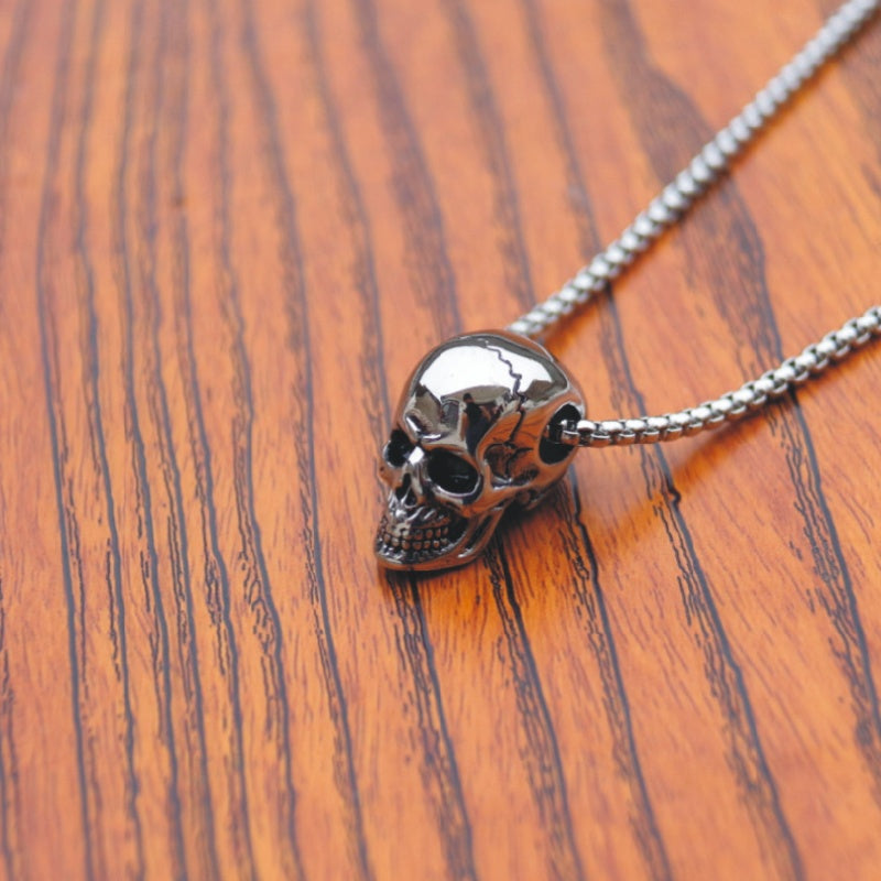 silver men's necklace with skull pendant