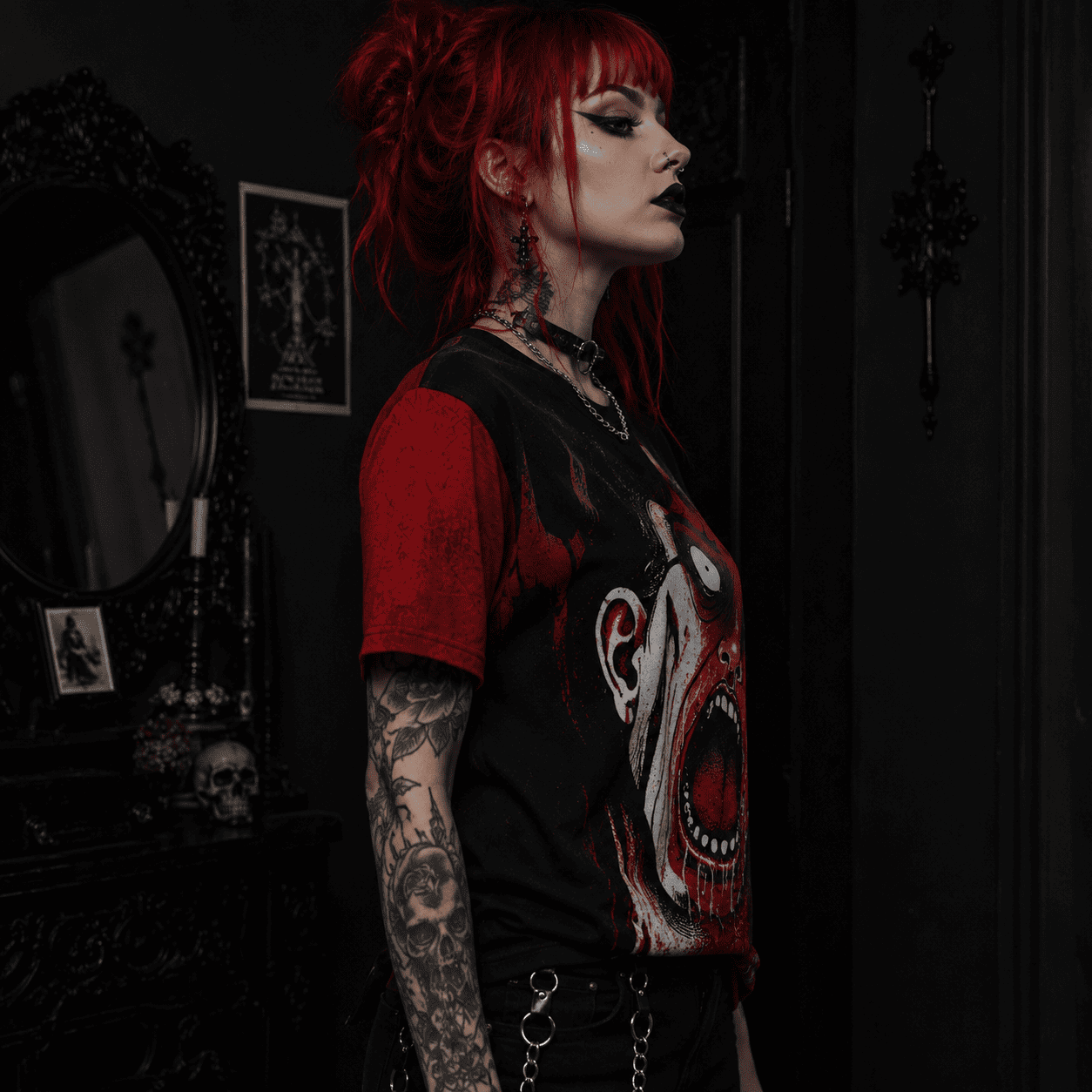 alternative fashion women screaming girl horror shirt