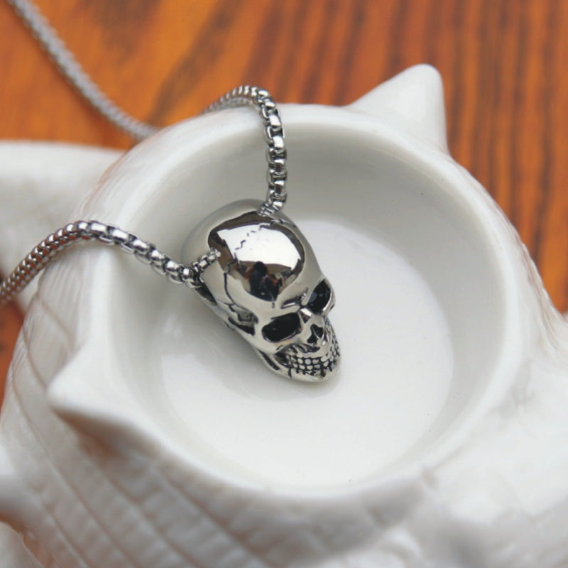 durable titanium skull necklace