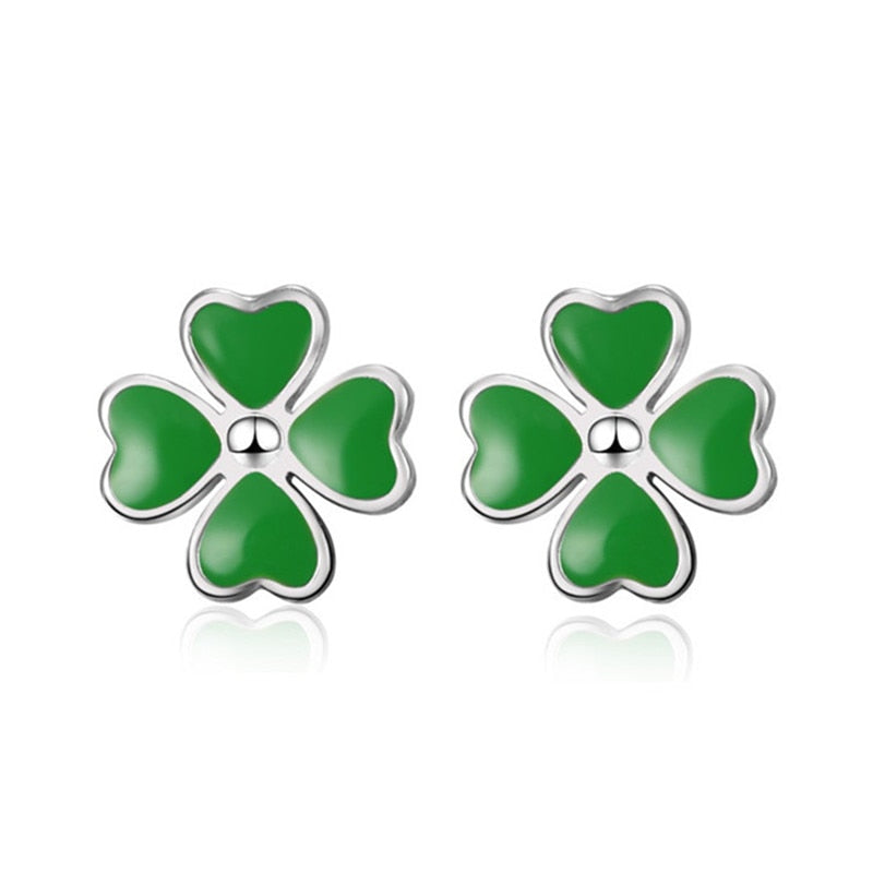 Lucky Clover Earring / Stud Earring / Four Leaf Clover Jewelry / Shamrock Earrings